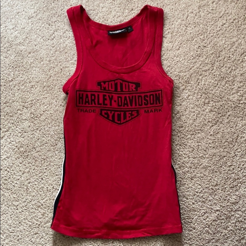 Harley-Davidson tank top awesome!